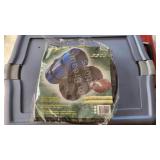 New 22 x 11 in mesh sports bag New 22 x 11 in mesh sports bag