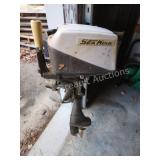 Vintage Wards Sea King 7 hp outboard motor, has Vintage Wards Sea King 7 hp outboard motor, has
