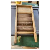 Wooden washboard Wooden washboard