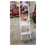 Cosco folding step ladder Cosco folding step ladder