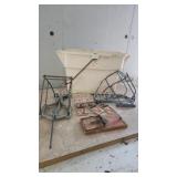 Assorted mole and rat/mice traps Assorted mole and rat/mice traps