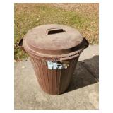 Rubbermaid 30 gallon trash can with lid Rubbermaid 30 gallon trash can with lid