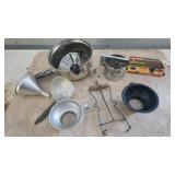 7 pcs kitchen canning utensils, food mill, 7 pcs kitchen canning utensils, food mill,