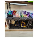 Plastic storage shelving unit, comes with