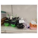 12 new assorted Halloween theme drink cups