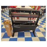 US Cutter Laserpoint 3 vinyl cutter and