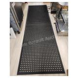 4 rubber floor mats
