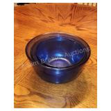 Anchor Hocking blue glass 3 pc mixing bowl set