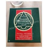 Hallmark holiday heirloom Keepsake Ornament