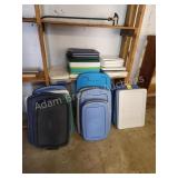 Large assortment storage tote lids- Rubbermaid,
