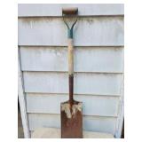 Hardwood handle landscaping shovel