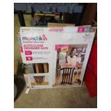Munchkin designer safety gate