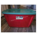 Bella holiday 40 gallon storage tote, red green