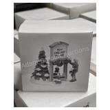 Department 56 Heritage Village Collection fresh