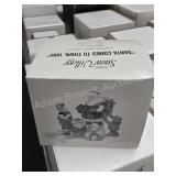 Department 56 the original Snow Village Santa