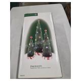 Department 56 Village accessories peppermint