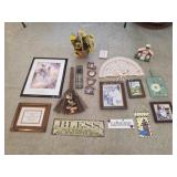 Miscellaneous household decor and wall art