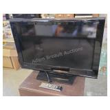 Toshiba 32 Inch LCD TV with Remote and