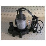 Master Plumber 1/3 HP Submersible Sump Pump?A