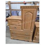 Modern four-drawer tall boy dresser dresser, 17 x