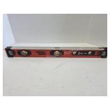 Black & Decker gecko grip 24-in level