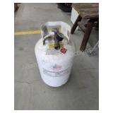 30 lb propane tank, full