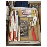 11 pieces new kitchen knives and utensils