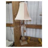 Modern decorative ornate 27-in glass table lamp
