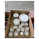 Box lot vintage Coronet Signature Collection fine