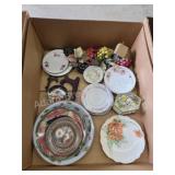 Box lot assorted decorative plates, Etc