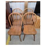 Para 4 solid oak Windsor dining chairs
