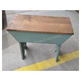 Vintage pine wood two-tone bench, 11x 23.75x19