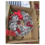 Box lot Christmas decorative Christmas wreaths