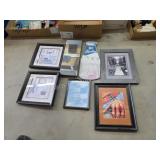 Box lot Miscellaneous wall decor and artwork