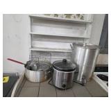 Box lot miscellaneous kitchenwares