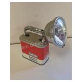 Vintage Eveready lantern 6v battery flashlight,
