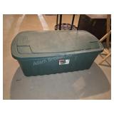 Rubbermaid RoughTote 50 Gallon Green Storage