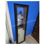 Modern decorative dressing mirror