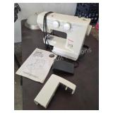 Vintage Singer portable sewing machine, model