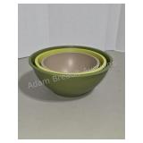 Pampered Chef Nesting Mixing Bowls Set of 3