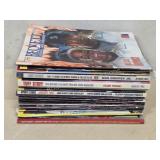 VINTAGE SPORTS CARD MAGAZINE LOT BECKETT TUFF