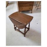 Vintage Oak Drop Leaf Table. Solid oak drop leaf