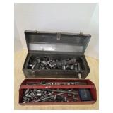 Vintage 20 in Craftsman metal tool boxes with