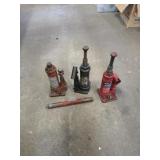 Three 2-ton hydraulic jacks