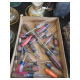 Box lot assorted Craftsman screwdrivers