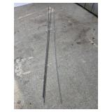 Four pieces assorted threaded rod