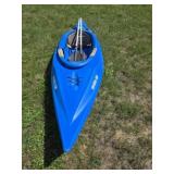 Sundolphin Aruba 10 kayak with paddles