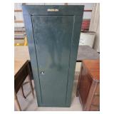 Stack-On 8-place metal firearm safe with
