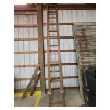 Louisville vintage 12 ft wooden extension ladder,