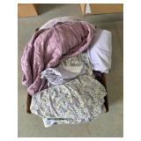 Box lot miscellaneous linens